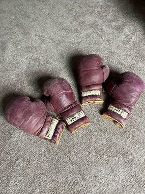 VTG 50’s Everlast Lace Up Burgundy Leather Boxing Gloves 2 Pairs
